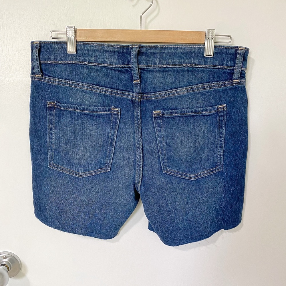 NWOT Gap 9” Bermuda Jean Shorts Indigo Blue size 8 - Picture 7 of 14